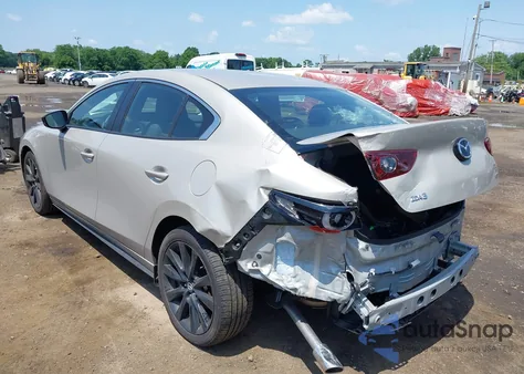 2024 Mazda Mazda3 2.5 S Select Sport z USA, uszkodzony, nr VIN 3MZBPABM2RM410770